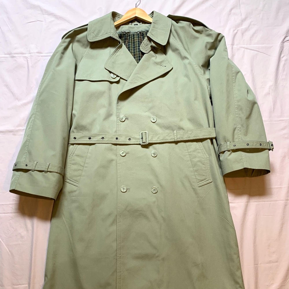 Vintage Trench Coat in Khaki Green Men’s Belted Double Breasted Size L